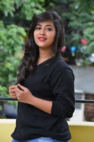 Komali Latest Gallery